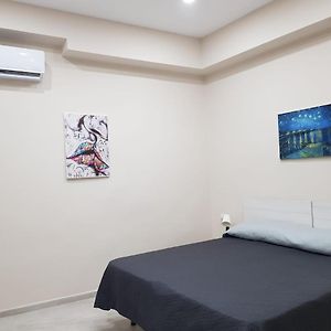 Private Bathroom King Room